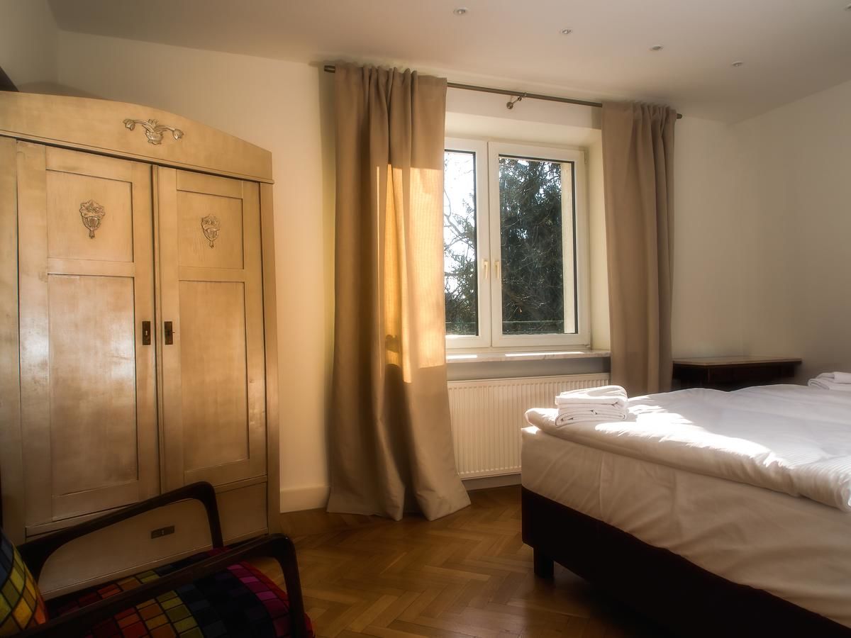 Отели типа «постель и завтрак» Bergamotka Констанцин-Езёрна-42
